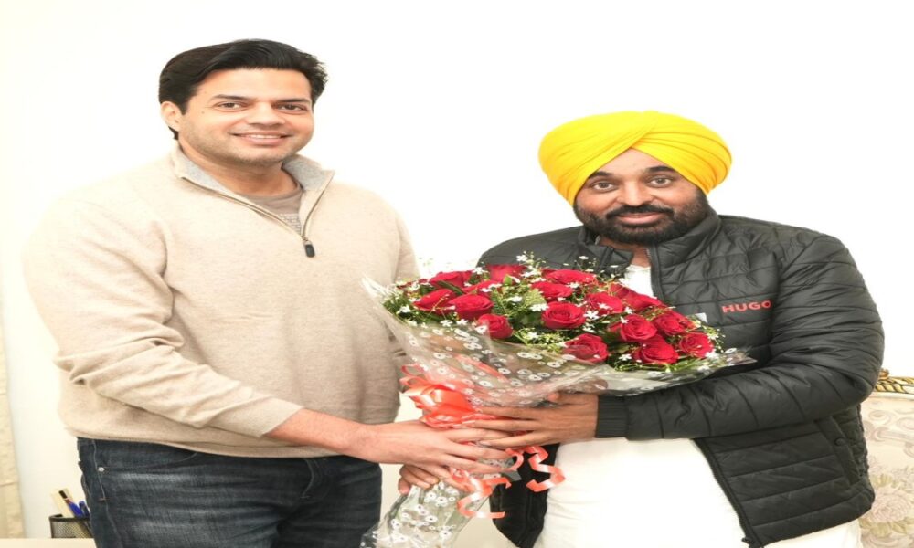 CM Mann ने योजना बोर्ड के वाइस चेयरपर्सन को राज्य की तरक्की और खुशहाली के लिए काम करने को कहा