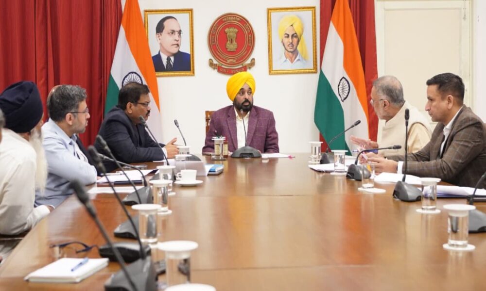 पंजाब में जनवरी से ₹10 लाख तक मुफ्त इलाज मिलेगा:3 करोड़ पंजाबियों को मिलेगा लाभ; चंडीगढ़ के अस्पतालों में भी सुविधा