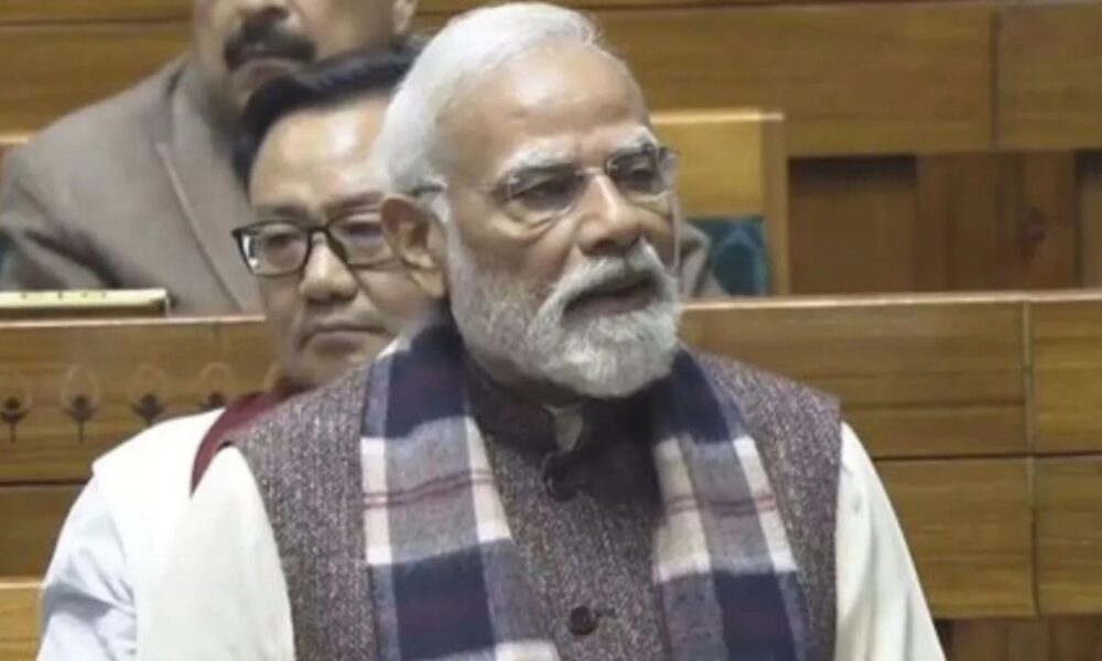 Vande Mataram: PM Modi के संबोधन की बड़ी बातें—“लाखों लोगों ने Vande Mataram का नारा लगाया, तभी हम आज यहां हैं”